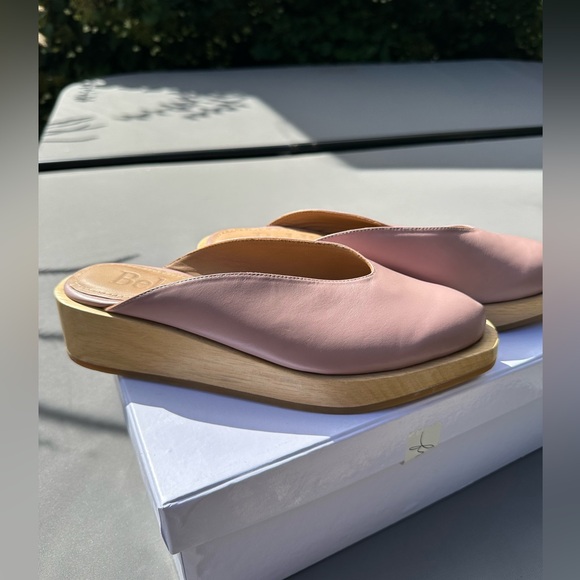 Beklina Wedge Clog size 8.5 Light Orchid - Picture 4 of 5